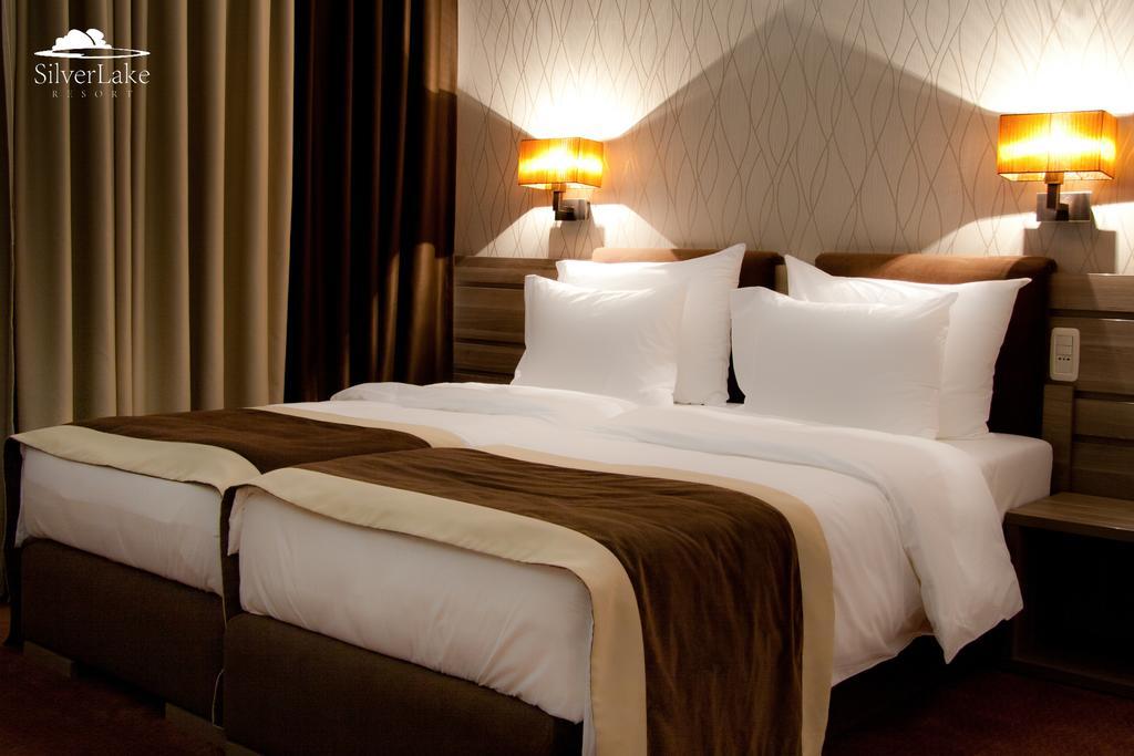 Hotel Danubia Park Veliko Gradiste Ruang foto